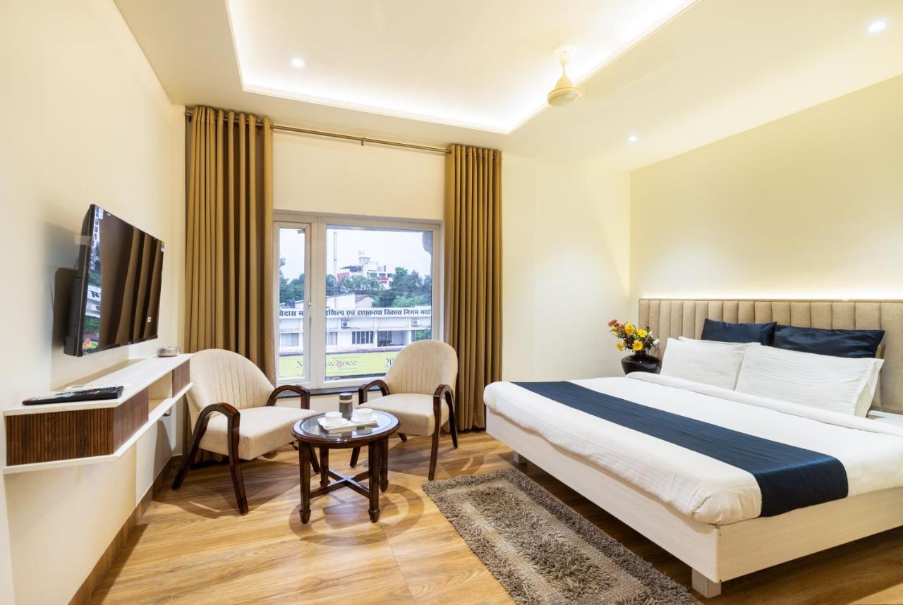 Hotel Morya Meghdoot, Bhopal Exterior foto